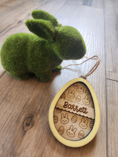 Egg Striped Scallop Easter Tag