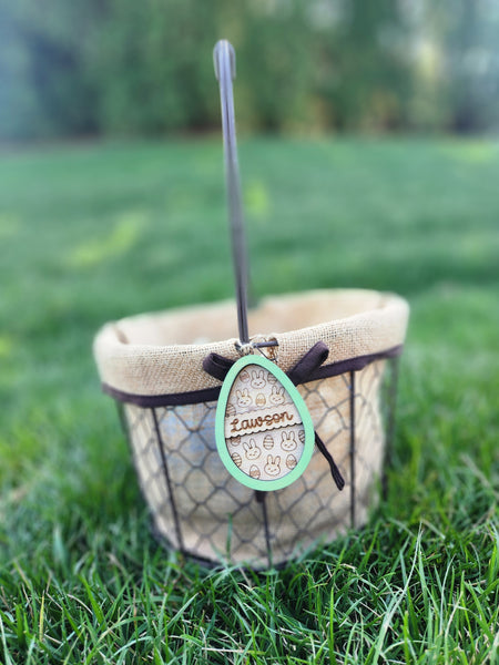 Egg Striped Scallop Easter Tag